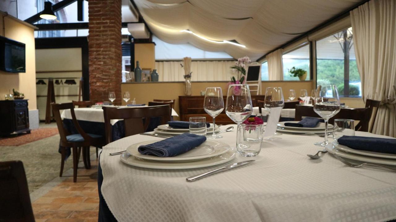La Regibussa - Hotel Ristorante آستي المظهر الخارجي الصورة