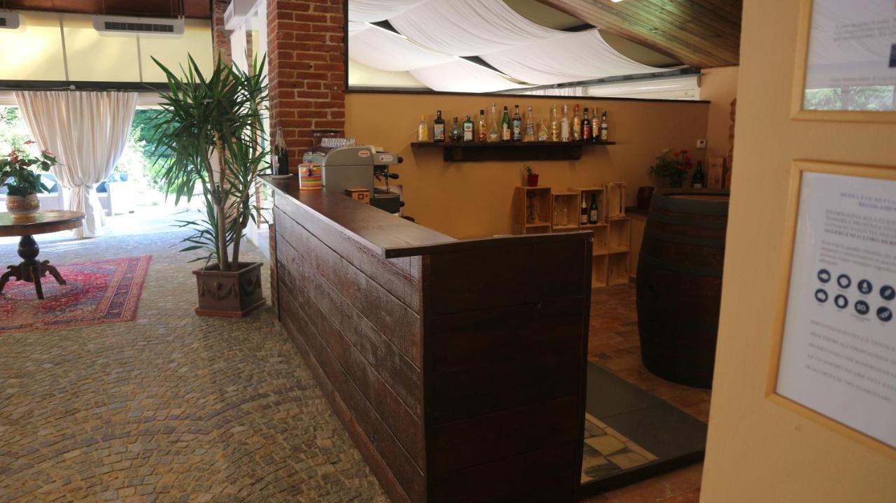 La Regibussa - Hotel Ristorante آستي المظهر الخارجي الصورة